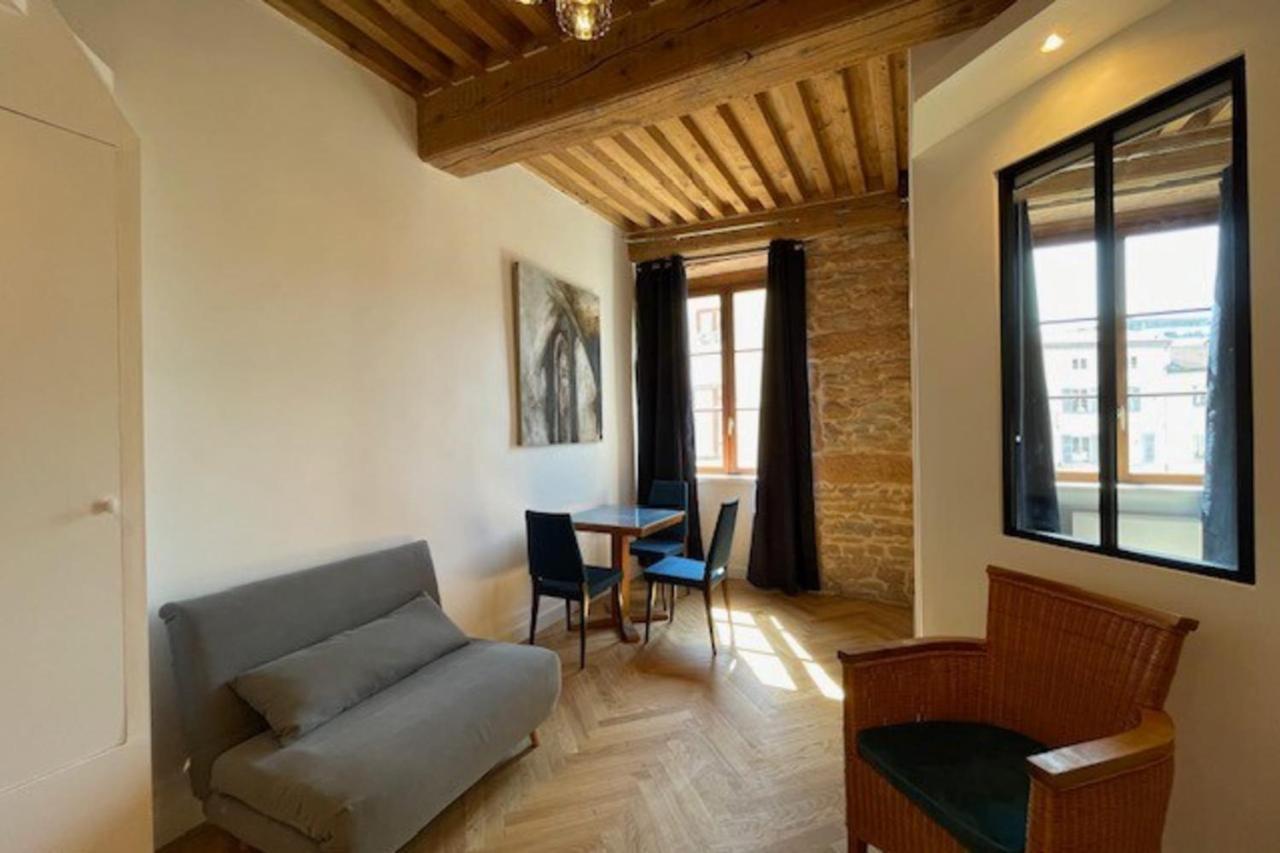 Le Petit St Pierre Charmant 2 Pers Valmy ลียง ภายนอก รูปภาพ